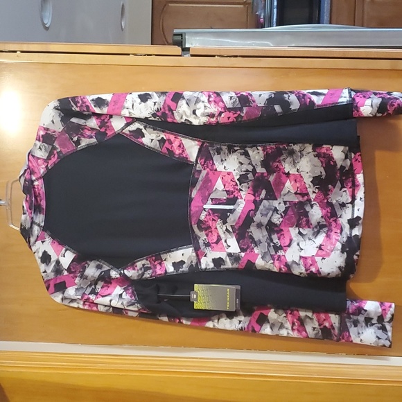 Tek Gear Dry Tek Workout Jacket. Size Medium Long Sleeved with Thumb Holes. - Picture 7 of 11